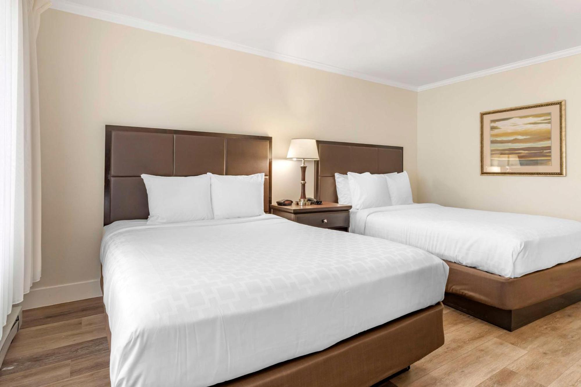 Best Western Carmel'S Town House Lodge Exterior foto